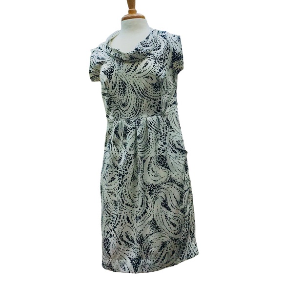 Gorgeous size L Collective Clothing Dress - Picture 5 of 10